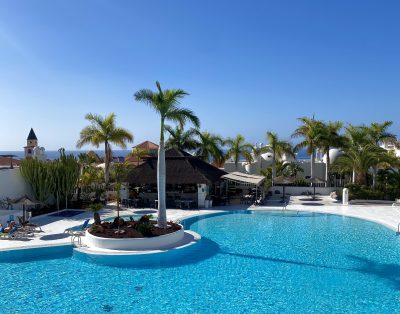 Chic & cozy, heated Pool and Air-Con duplex apartment